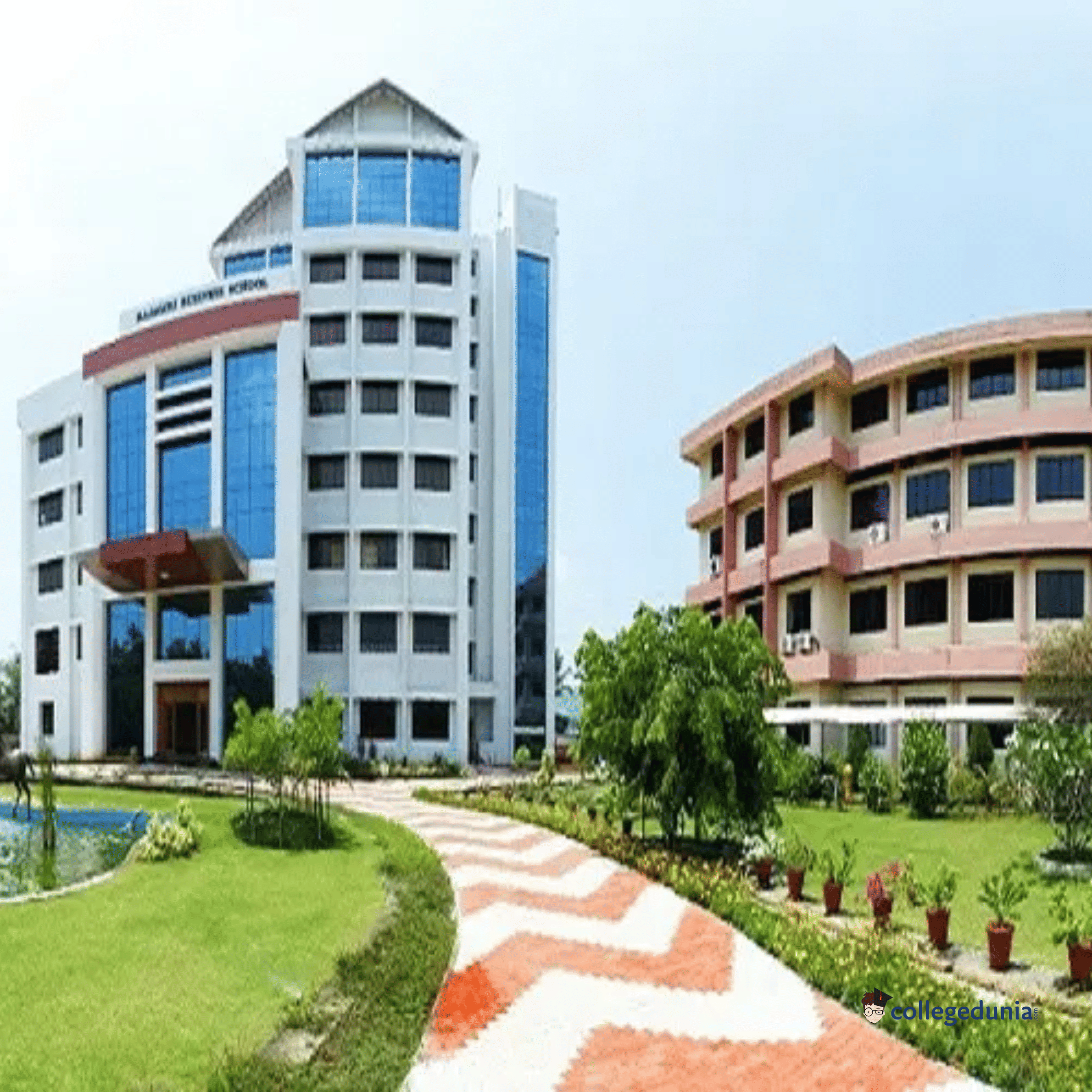 Rajagiri Centre for Business Studies Kochi Building photo 1